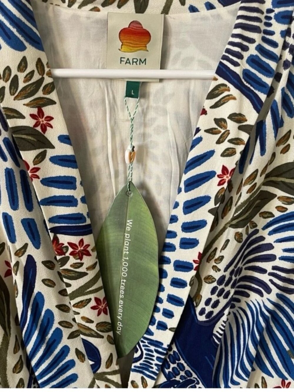NWT FARM Rio Blue Macaw Flight Maxi Dress with Botanical and Bird Print Size L - Picture 5 of 10